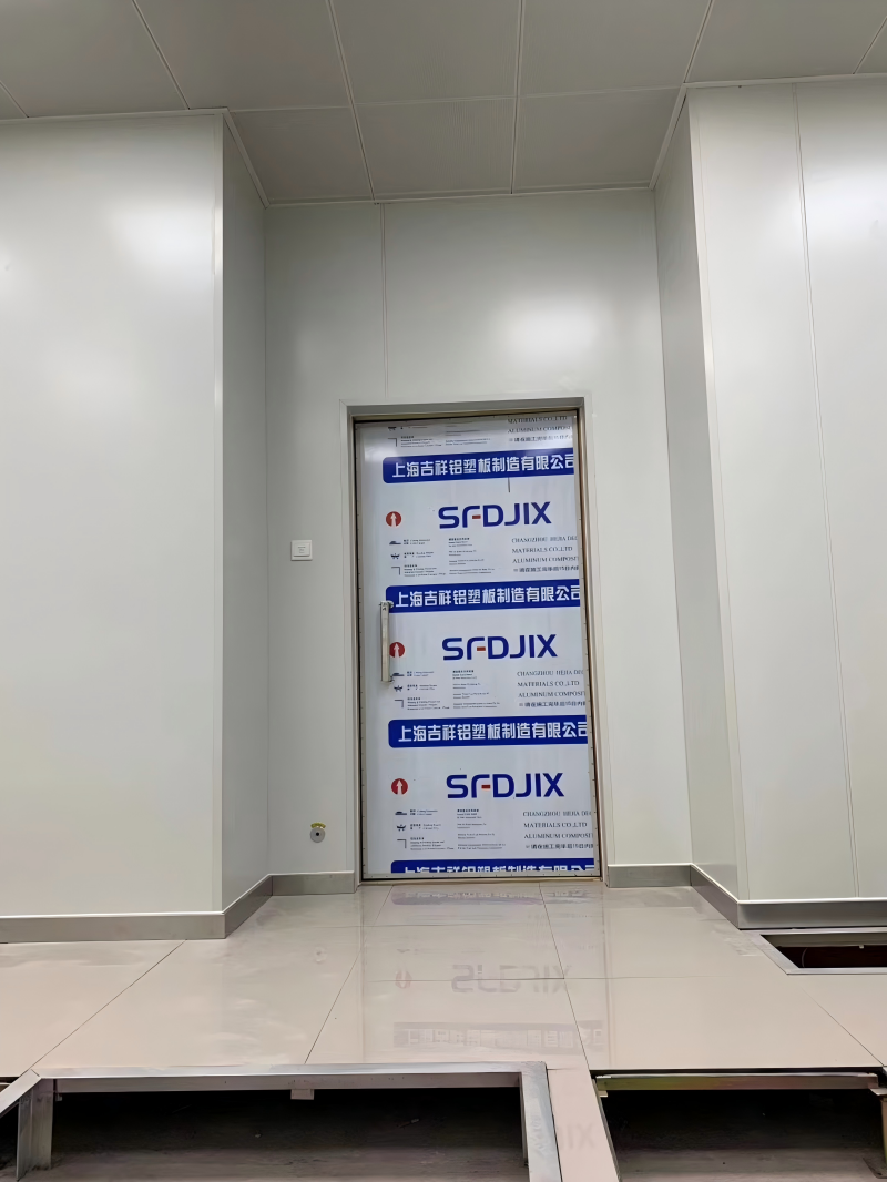 女子监 狱(1).png